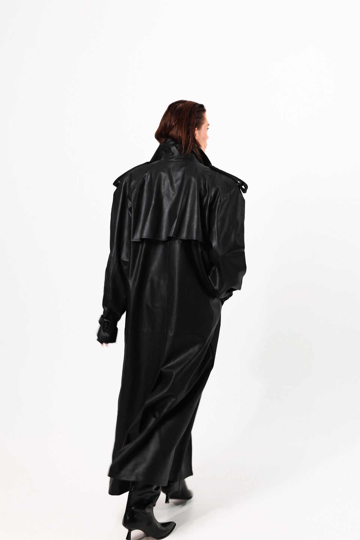 Unisex maxi trench coat with structured shoulders