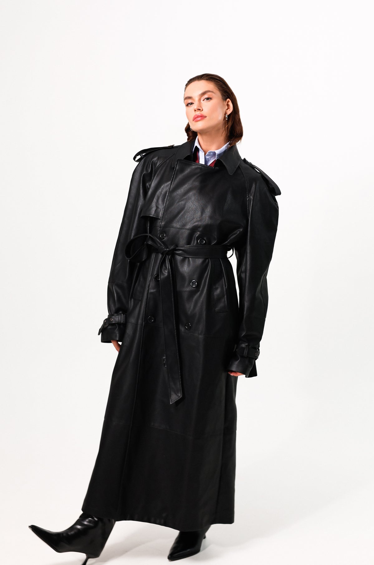Unisex maxi trench coat with structured shoulders