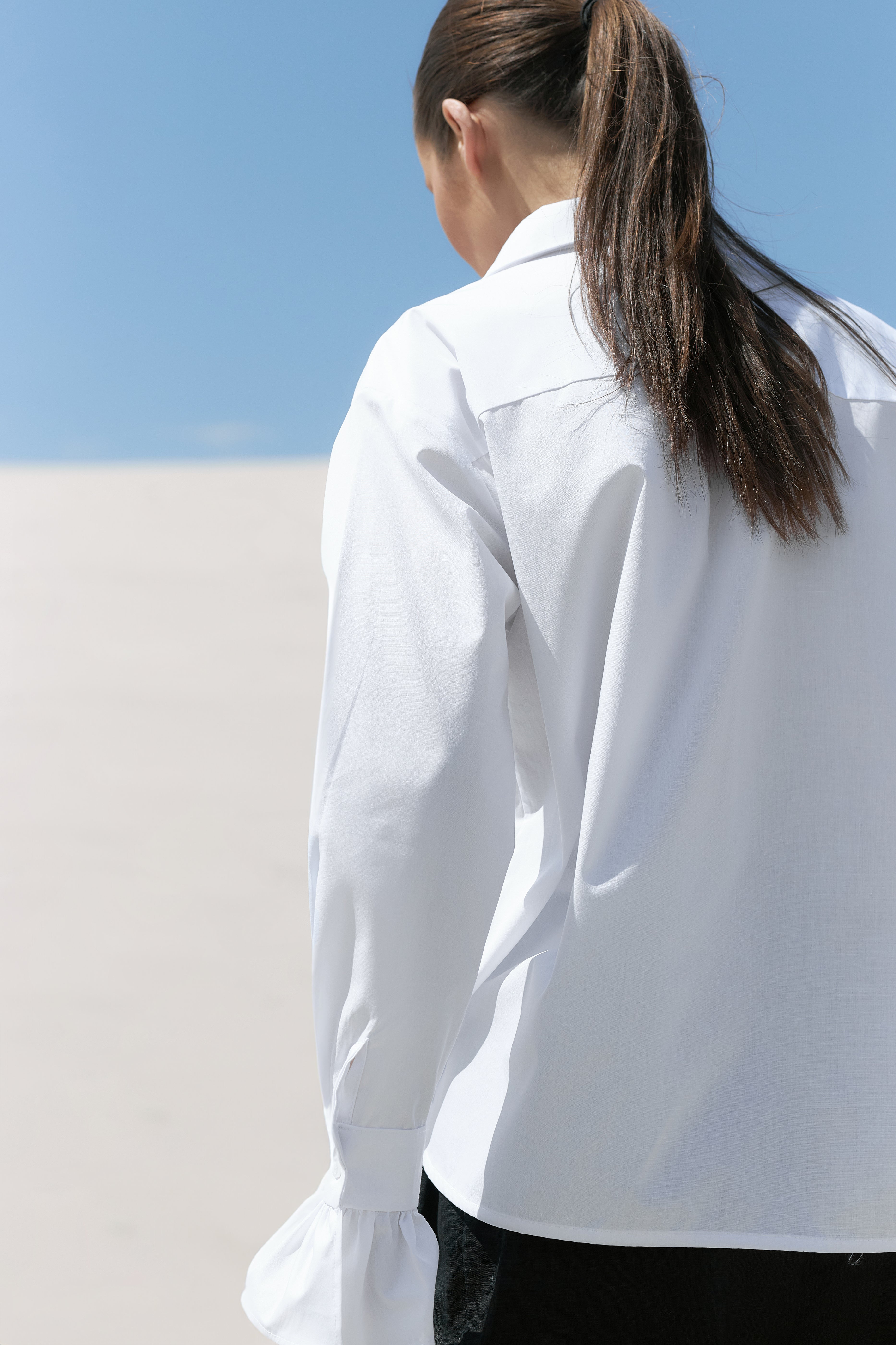 Shirt with ruffled сuffs