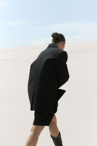 Straight-сut blazer with structured shoulders