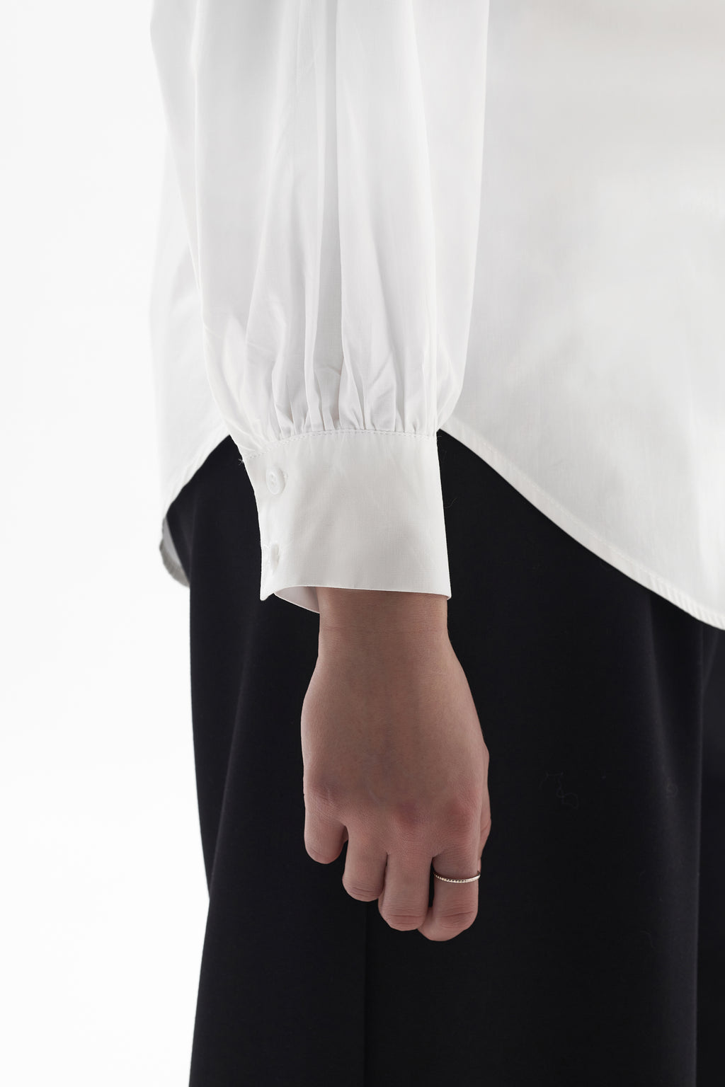 Stand-collar shirt