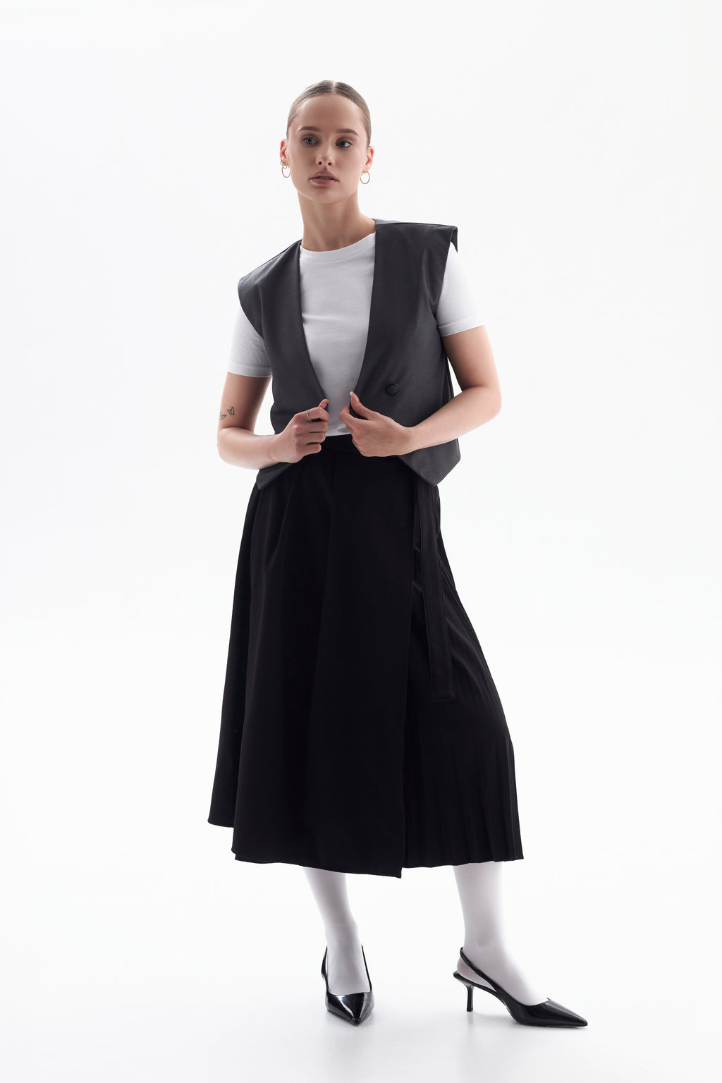 Vest with V-neckline